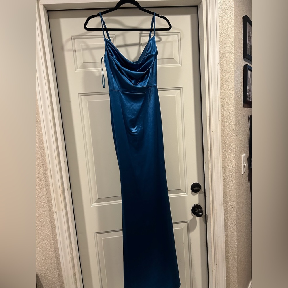 Blue Windsor prom dress